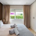Holidays & Beachfront , Sea Views,3 Bedrooms * מארבלה