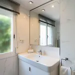 Holidays & Beachfront , Sea Views,3 Bedrooms מארבלה