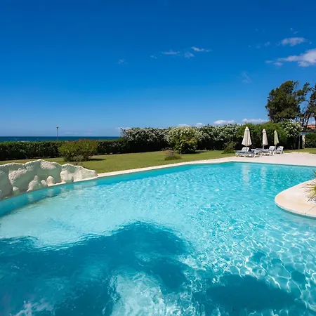 شقة Holidays & Beachfront Neptuno Ii, Garden, Beach, Pool ,elviria ,marbella