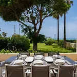 Holidays & Beachfront , Sea Views,3 Bedrooms Apartment *